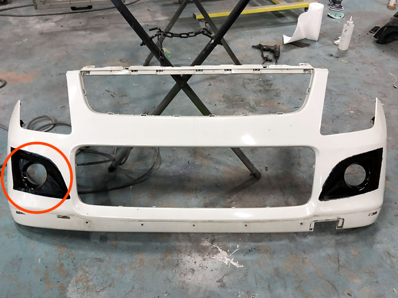 フォグランプ廻り及びフォグランプ移植の一例／Step3