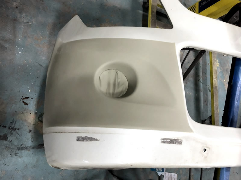 フォグランプ廻り及びフォグランプ移植の一例／Step4